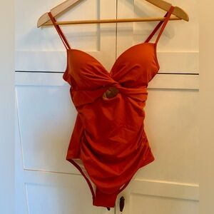 NEW w/tags CUPSHE Slim & Sculpt swimsuit. SZ S (4) Brick/Rust